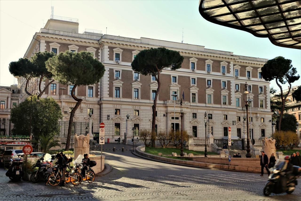 Appartamento Sofia โรม ภายนอก รูปภาพ
